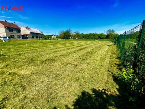 Prodej pozemku pro bydlení, Lazníky, 577 m2