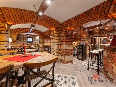 Prodej ubytování, Jičín - Sedličky, 786 m2