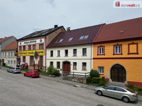 Prodej rodinného domu, Velešín, náměstí J. V. Kamarýta, 130 m2