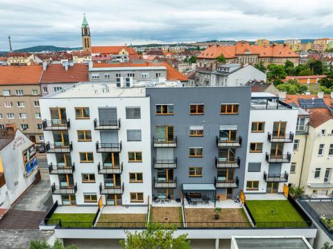 Pronájem bytu 1+kk, Plzeň, Slovanská, 31 m2