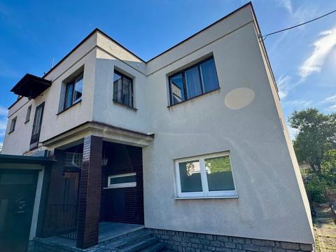 Prodej podílu rodinného domu, Brno, 188 m2
