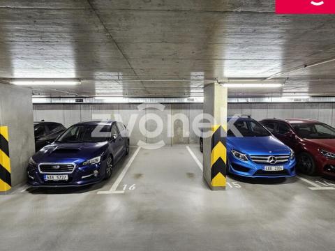 Prodej garáže, Praha - Žižkov, Jeseniova, 12 m2