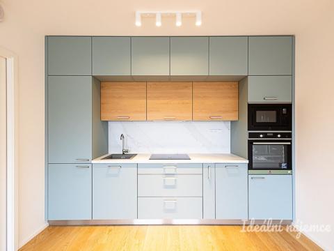 Pronájem bytu 2+kk, Praha, Luciana Blagy, 54 m2