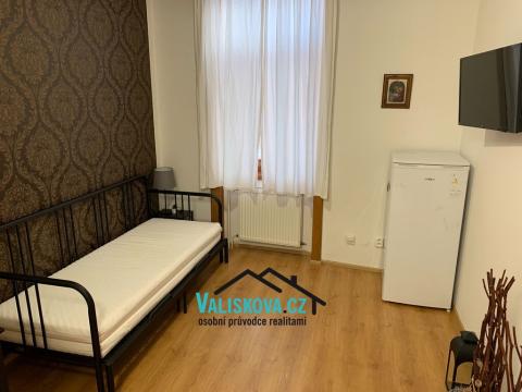 Pronájem bytu 2+kk, Kroměříž, Malý val, 34 m2