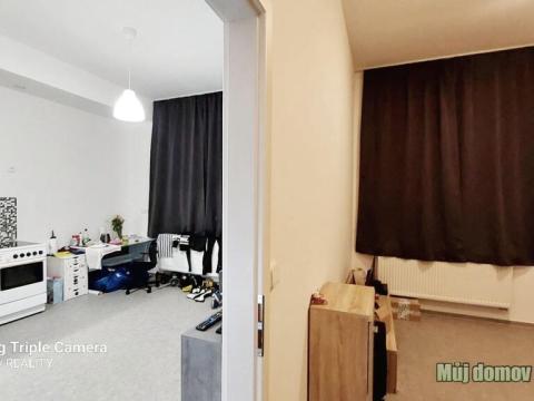 Pronájem bytu 2+kk, Praha - Kbely, Luštěnická, 48 m2