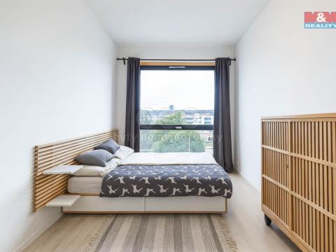 Prodej bytu 2+kk, Praha - Vysočany, Poděbradská, 39 m2