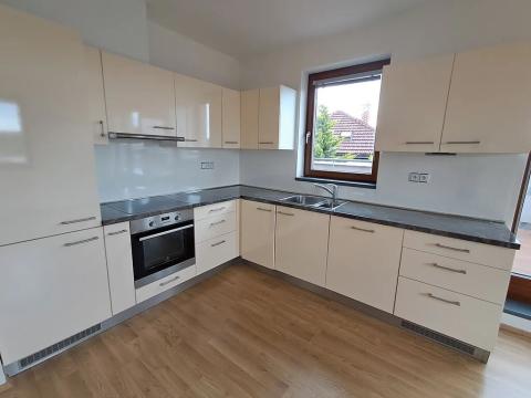 Pronájem bytu 2+kk, Praha - Liboc, Evropská, 65 m2