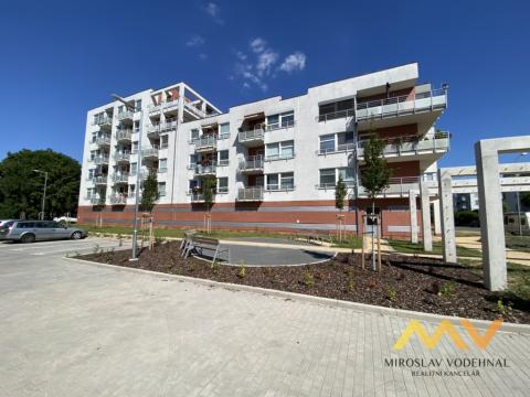 Pronájem bytu 1+kk, Hradec Králové - Nový Hradec Králové, Rybova, 41 m2