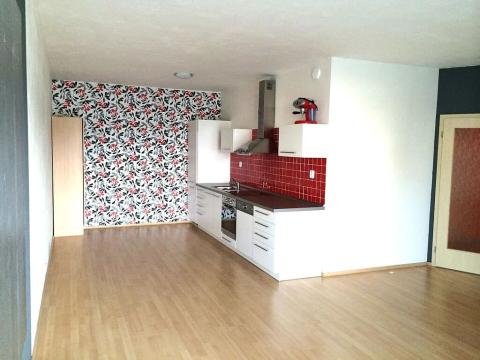 Pronájem bytu 2+kk, Praha - Hostivař, náměstí Přátelství, 67 m2