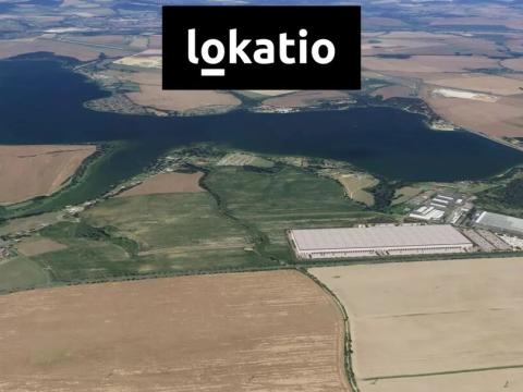 Pronájem skladu, Cheb, 18200 m2
