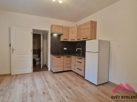 Pronájem bytu 2+kk, Praha - Michle, Kapitulská, 48 m2