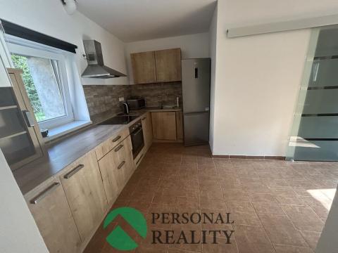 Pronájem bytu 2+kk, Hrušov, 42 m2