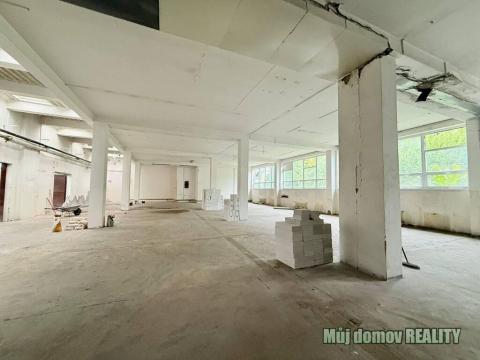 Pronájem skladu, Praha - Vysočany, Lisabonská, 600 m2