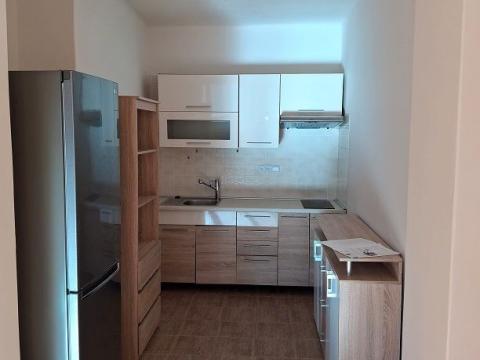 Pronájem bytu 1+kk, Praha - Žižkov, Čajkovského, 41 m2
