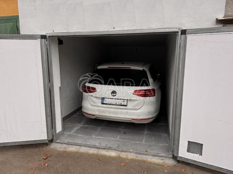 Prodej garáže, Praha, Glinkova, 14 m2