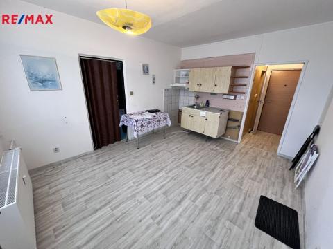 Pronájem bytu 2+kk, Kamenice nad Lipou, Za Kult. domem, 38 m2