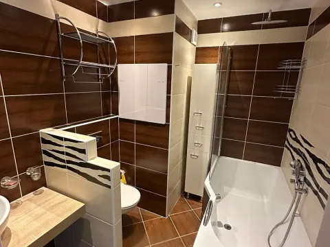 Pronájem bytu 2+kk, Jablonec nad Nisou, Mozartova, 45 m2