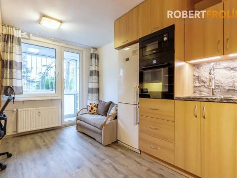 Pronájem bytu 2+kk, Praha - Stodůlky, Písková, 41 m2