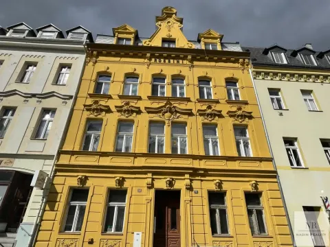 Pronájem bytu 4+1, Karlovy Vary, Bulharská, 125 m2