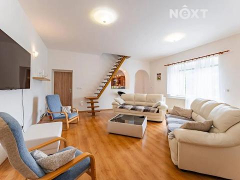 Prodej bytu 4+1, Sobotín, 111 m2