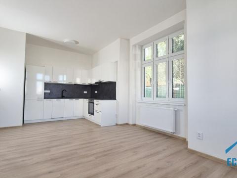 Pronájem bytu 2+kk, Kolín, Havlíčkova, 53 m2
