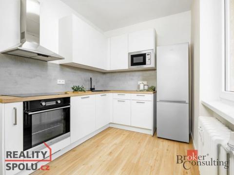 Prodej bytu 2+1, Praha - Modřany, Klostermannova, 53 m2