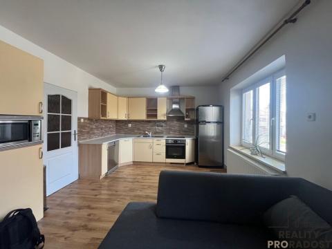 Prodej bytu 4+kk, Kryry, Hlavní, 100 m2