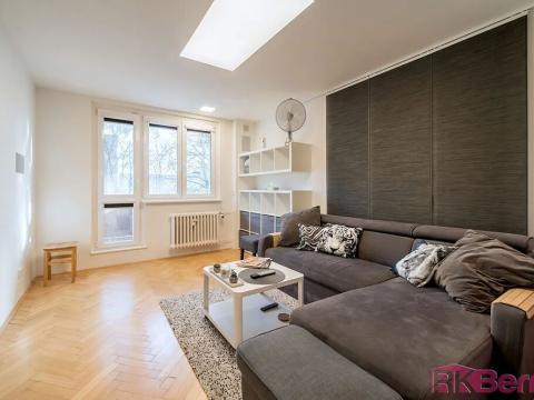 Pronájem bytu 2+1, Brno, Kotěrova, 57 m2