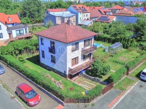 Prodej rodinného domu, Hradec Králové - Kukleny, V Domkách, 120 m2