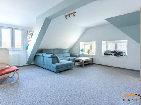 Pronájem bytu 2+1, Jihlava, Na Vyhlídce, 68 m2