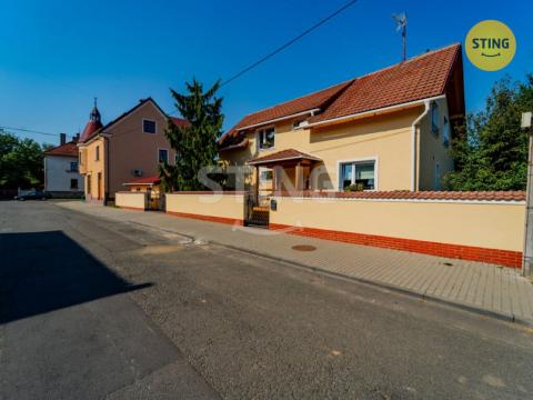 Prodej rodinného domu, Krnov, Palackého, 300 m2