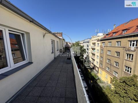 Pronájem bytu 1+1, Praha - Vinohrady, Kouřimská, 49 m2