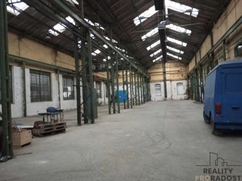 Pronájem skladu, Slaný, Netovická, 250 m2