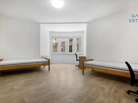 Pronájem bytu 2+1, Brno, Bratislavská, 79 m2