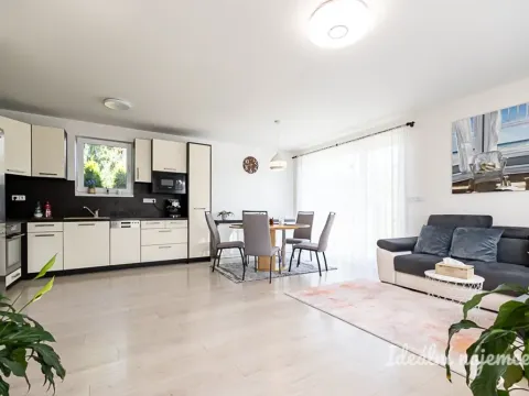 Pronájem bytu 3+kk, Hovorčovice, Střední, 76 m2