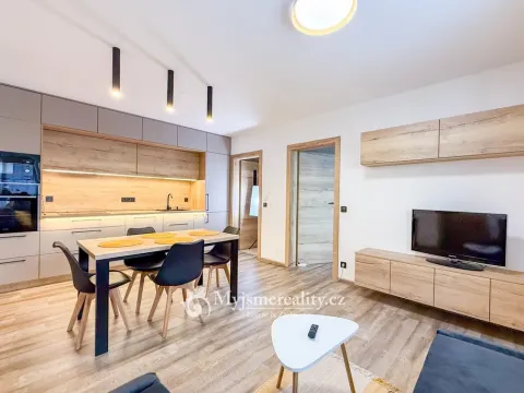 Pronájem bytu 3+kk, Znojmo, 17. listopadu, 75 m2