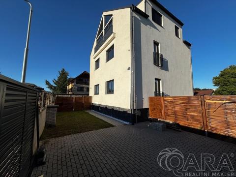 Pronájem bytu 3+kk, Praha - Satalice, Za školkou, 56 m2