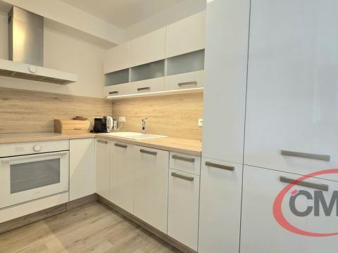 Pronájem bytu 2+kk, Praha, Dědinova, 47 m2