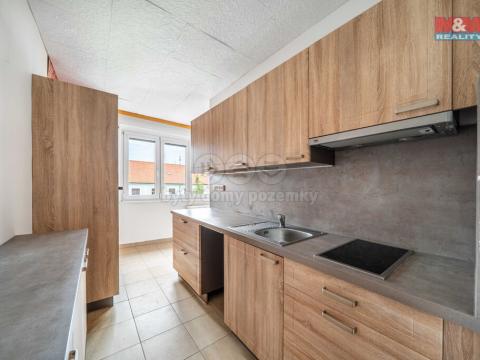 Prodej bytu 2+1, Rokycany - Střed, Josefa Knihy, 57 m2