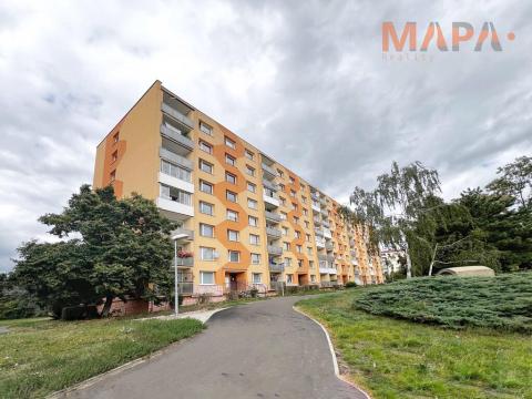 Pronájem bytu 1+1, Chomutov, Jirkovská, 36 m2