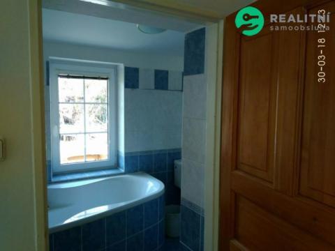 Pronájem bytu 2+kk, Praha - Běchovice, Václava Kovaříka, 50 m2