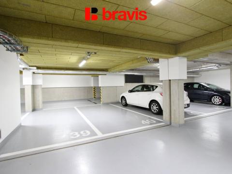 Pronájem garáže, Brno - Židenice, Táborská, 13 m2