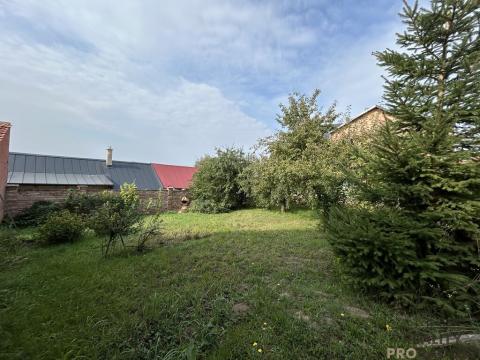 Prodej pozemku pro bydlení, Mutěnice, Družstevní, 195 m2