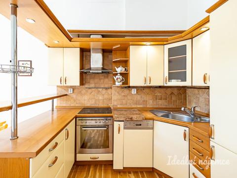 Pronájem bytu 2+1, Praha - Vinohrady, Slavíkova, 77 m2