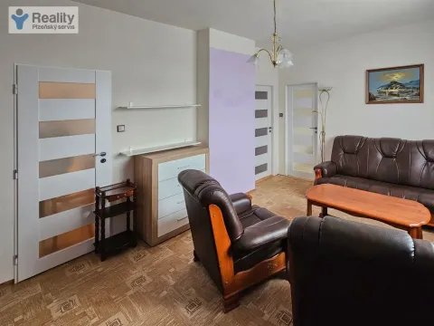 Prodej bytu 3+1, Pernarec, 55 m2