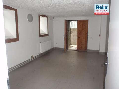 Pronájem obchodního prostoru, Liberec, Slavíčkova, 140 m2