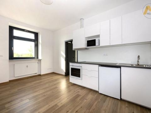 Pronájem bytu 2+kk, Písek, Vladislavova, 44 m2