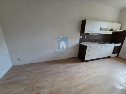 Pronájem bytu 2+kk, Plzeň, Barrandova, 42 m2