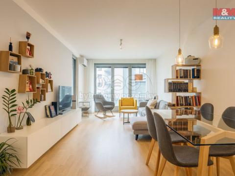 Pronájem bytu 3+kk, Praha, Vojenova, 102 m2