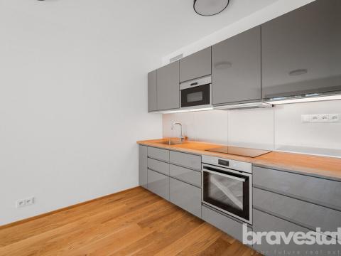 Pronájem bytu 2+kk, Praha - Modřany, Československého exilu, 72 m2